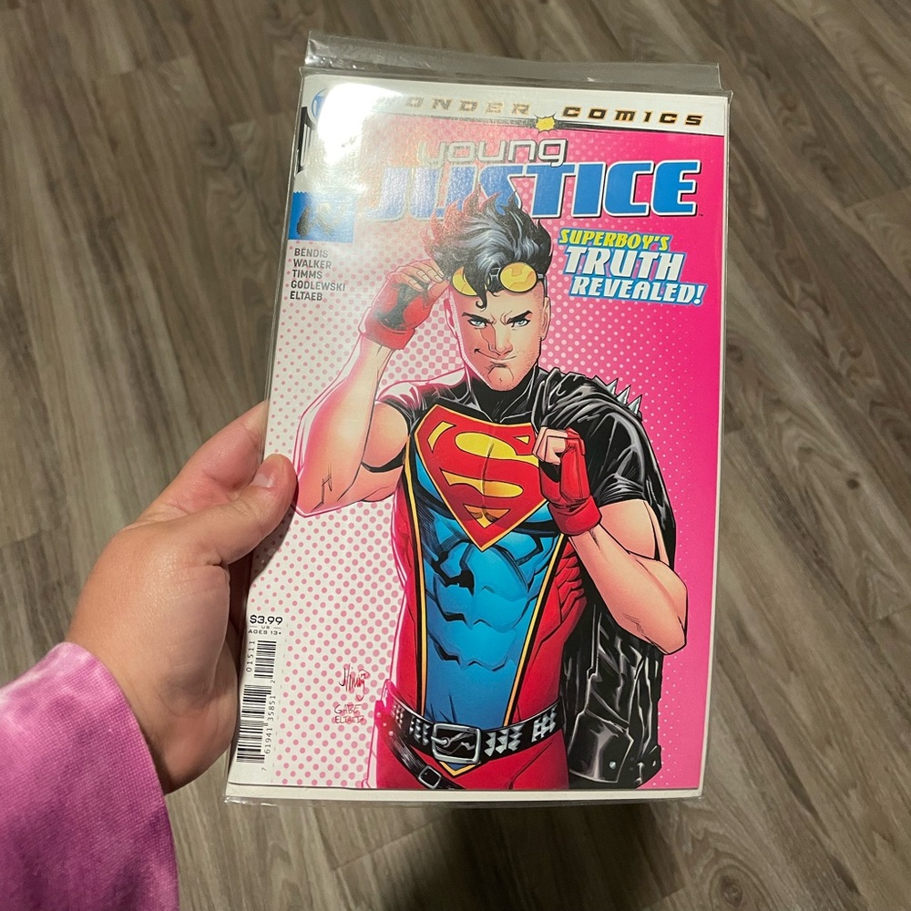 💜DC universe Young Justice 15 single issue comic book
